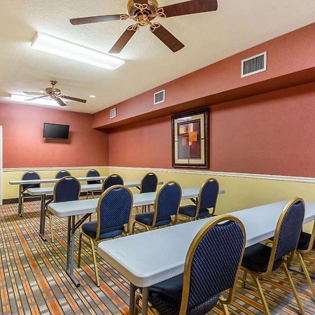 Quality Suites North Houston - Spring Westfield Екстериор снимка